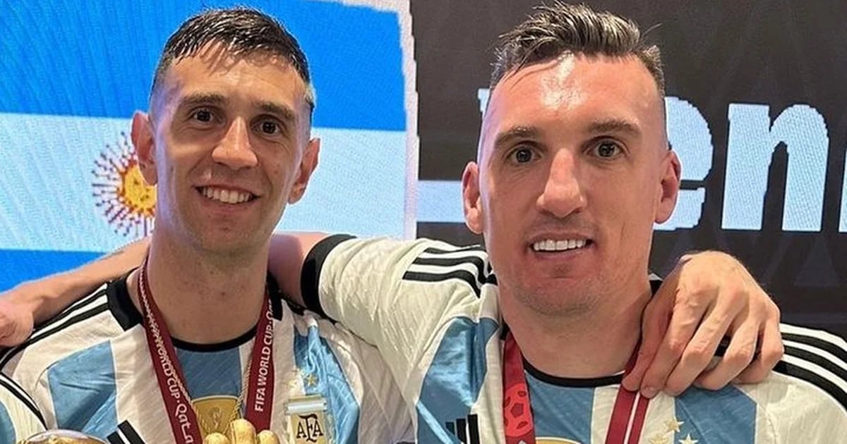 Dibu Martínez, sin filtro: de la frase de Armani que casi lo hacen llorar a por qué jugar en la Bombonera perjudicó a la Selección