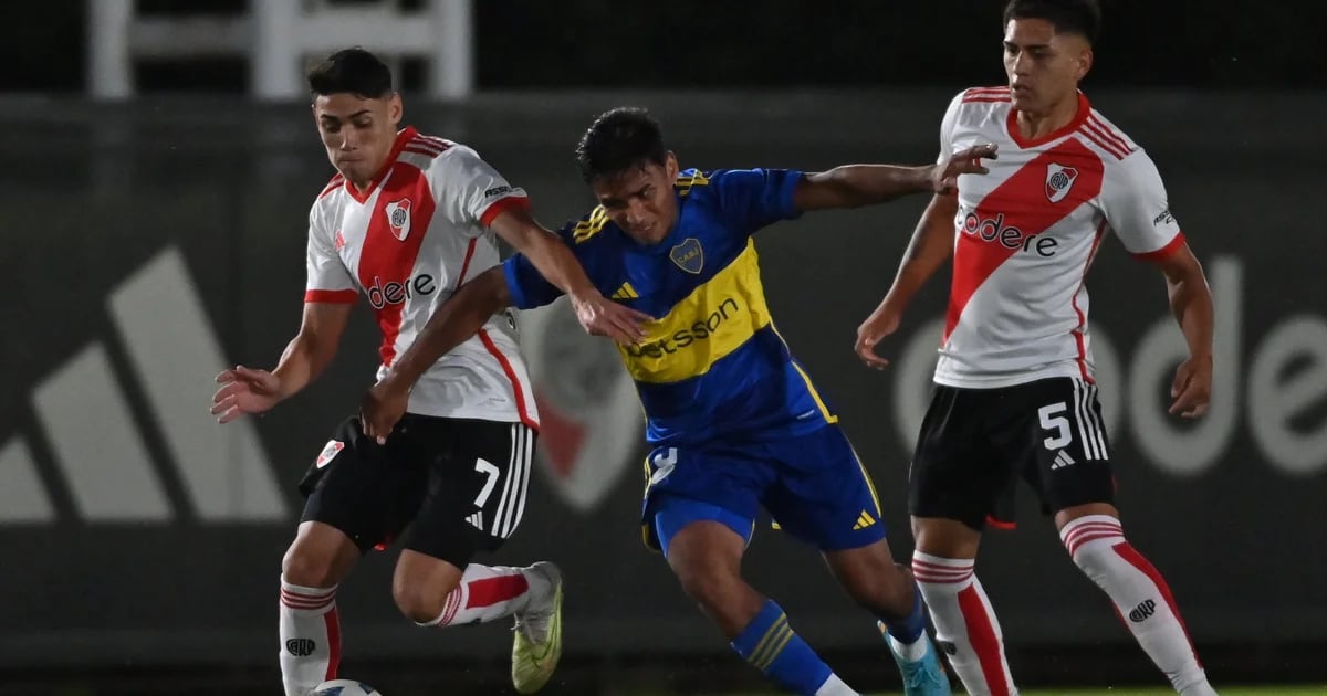 Con brillantes actuaciones de Franco Mastantuono y Agustín Ruberto, River Plate goleó 4-1 a Boca Juniors en el Superclásico de Reserva