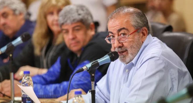 El Gobierno convocó por primera vez a la CGT con el objetivo de evitar el paro general