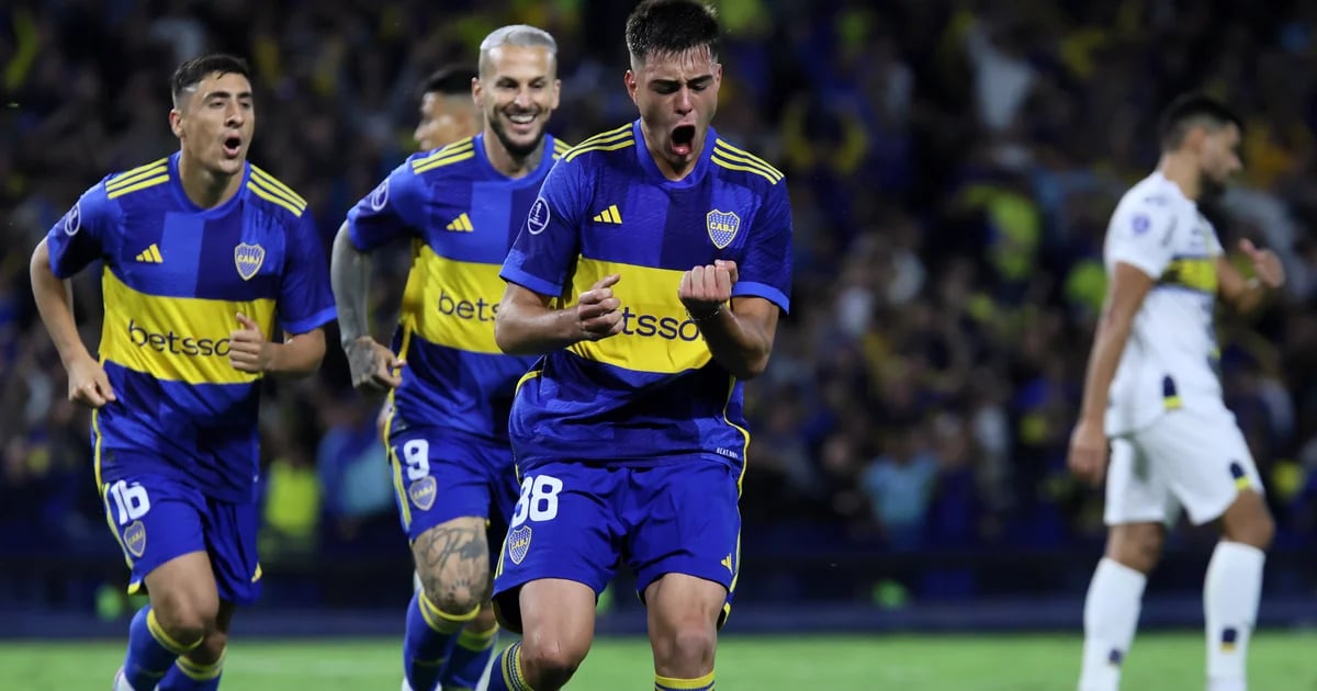 Noche agridulce para Aaron Anselmino, la joya que sigue Manchester United: de su primer gol en Boca a la lesión que lo sacó del partido