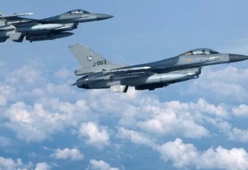 Milei no estará en la firma de la compra de 24 aviones caza F-16