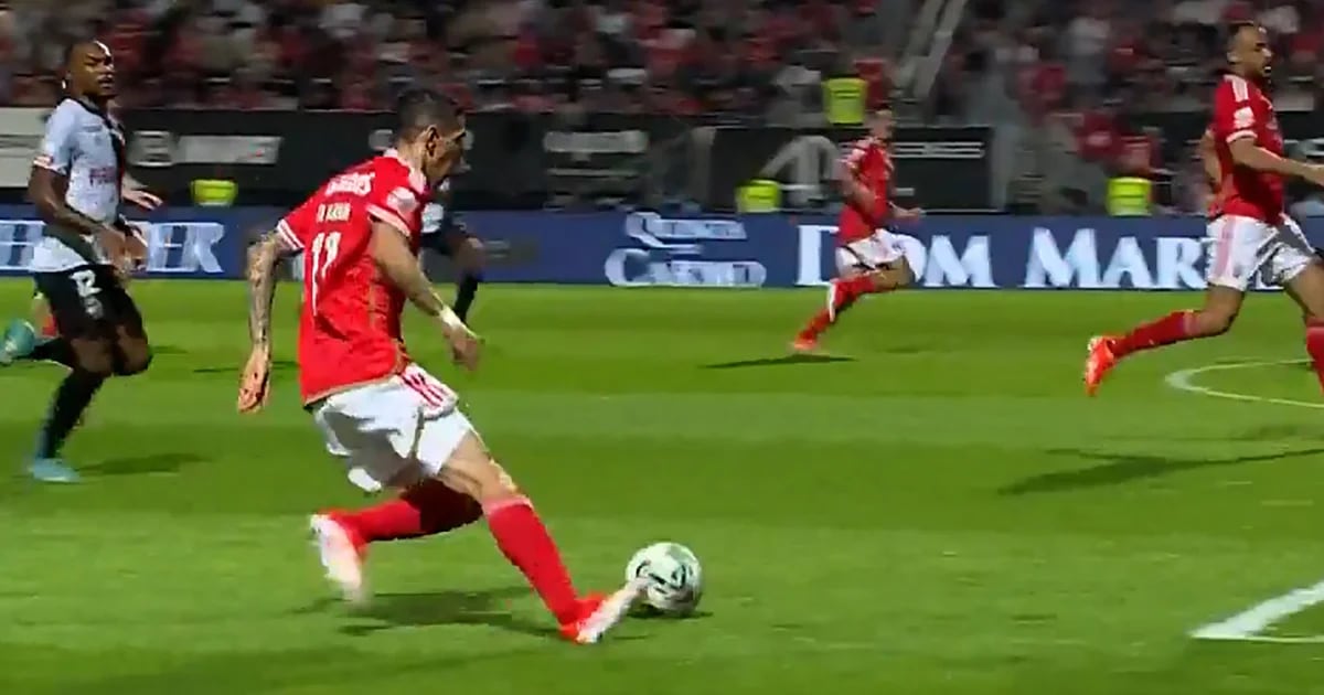 Una jugada maradoniana que mereció ser gol y lujosa asistencia: el partido de Di María en el triunfo clave del Benfica en Portugal