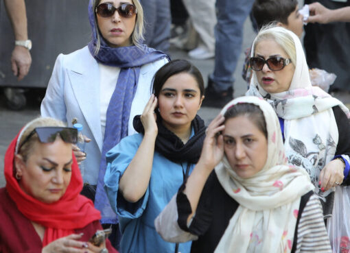 La ONU denunció los castigos por no usar velo en Irán |  “Hay reportes de detenciones generalizadas y acoso a mujeres y niñas”