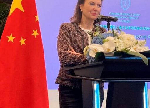 Diana Mondino inició su gira por China | Giro de pragmatismo en las relaciones internacionales