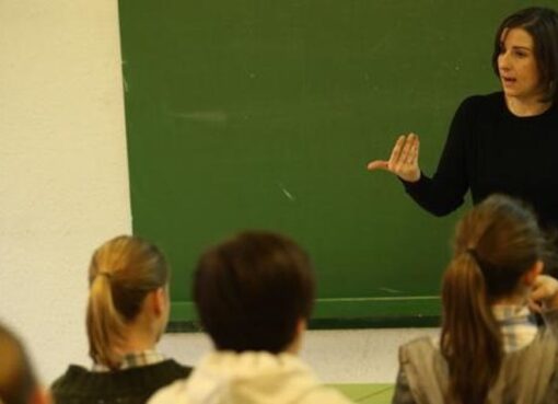 Una reconocida escuela de San Juan llamó a cubrir cargos de profesores