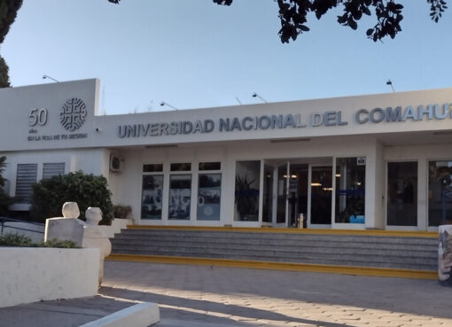 Sin plata para calefacción: suspenden las clases en la Universidad del Comahue | El impacto del ajuste de Milei