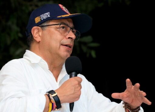 Colombia: celebran la firma de un primer acuerdo entre el gobierno y el ELN | Las partes se comprometieron a incluir a la sociedad civil en el proceso de paz