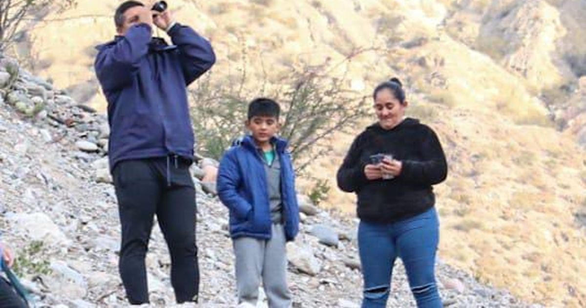 La prensa y algunos curiosos, los otros protagonistas del rescate de Julia Horn