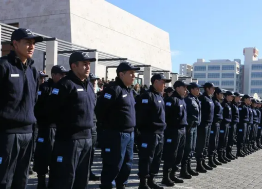 La Policía de San Juan ofrece trabajo: convocan para cubrir un puesto importante