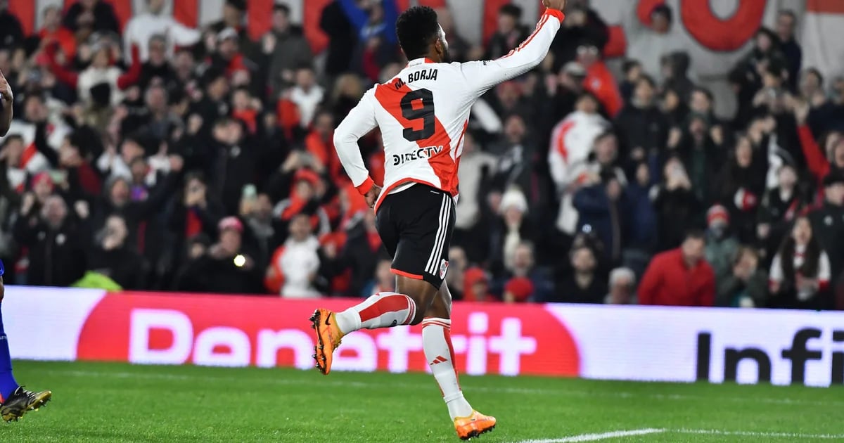 Con un hattrick de Miguel Borja, River superó 3-1 a Tigre y se acercó a la cima de la Liga Profesional