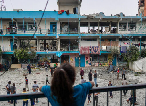 Israel bombardeó una escuela de Naciones Unidas en el centro de Gaza | Cerca de 40 muertos