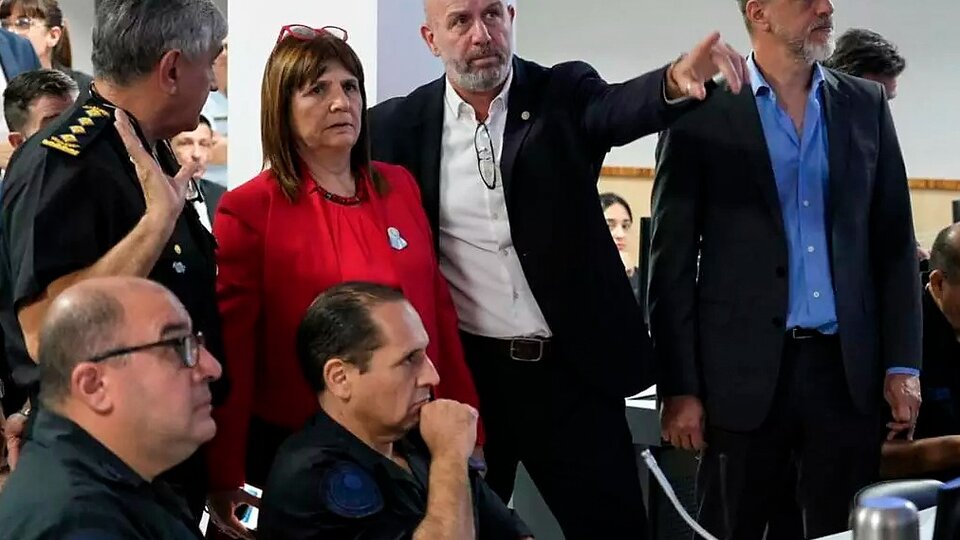 Bullrich no habla de sus operativos, salvo que tenga que facturarlos | Rechazó dar información por razones de seguridad pública