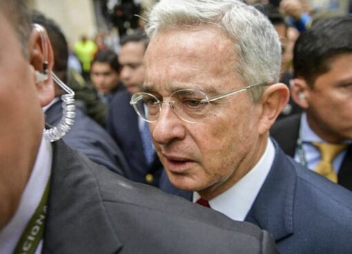 La justicia argentina investigará al expresidente colombiano Álvaro Uribe | Por su presunta implicación en casos de ejecuciones extrajudiciales