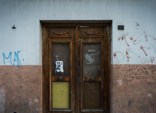 Los misterios de la casona abandonada en pleno centro que trae nostalgia a los sanjuaninos