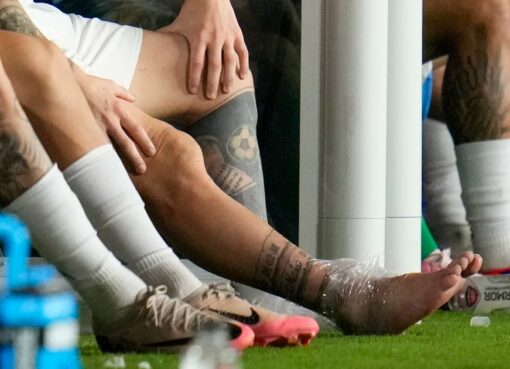 El detrás de escena de la lesión de Messi y la atención especial que recibió en el entretiempo para seguir jugando la final: “Tenía el tobillo a la miseria”