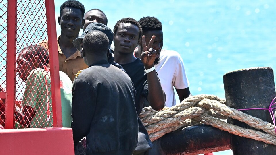 Cómo evitar más tragedias de inmigrantes en su desesperado éxodo a Europa | Un debate que involucra a países desde donde parten, transitan y llegan los migrantes