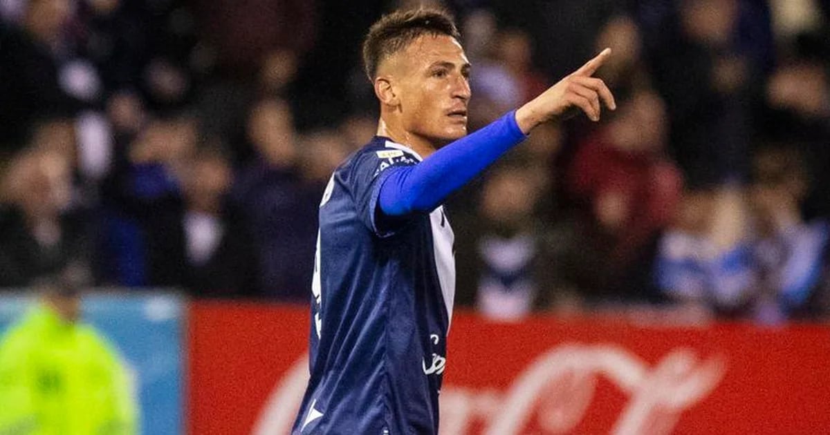 Vélez se impuso con autoridad y goleó 3-0 a Talleres de Córdoba