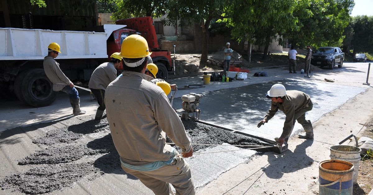 Este jueves cortarán una importante calle de Capital para repavimentar