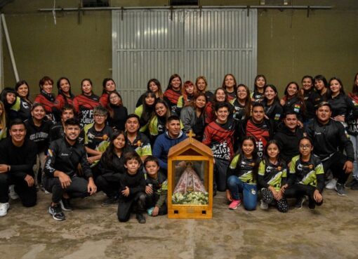 San Juan inaugurará la capilla de la Virgen de Copacabana con una procesión de antorchas y bailes