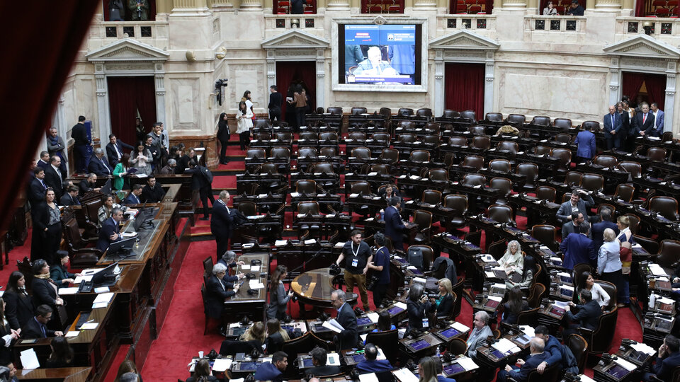 Para limitar a los gremios docentes | Un proyecto para declarar servicio esencial a la educación