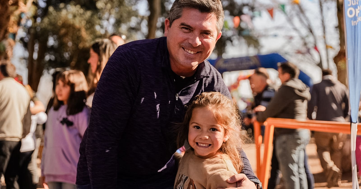 El gobernador Orrego se sumó al festejo del Día de las Infancias en Santa Lucía y Rawson