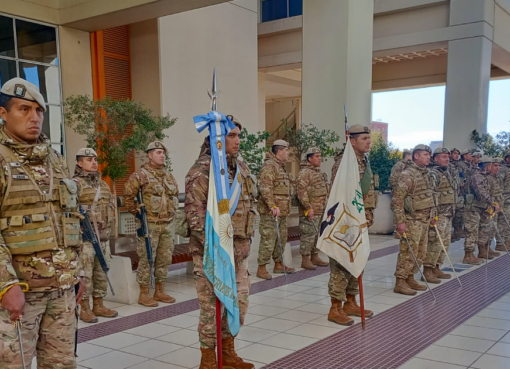 Cómo fue el cambio de la Guardia de Honor de la Bandera Ciudadana