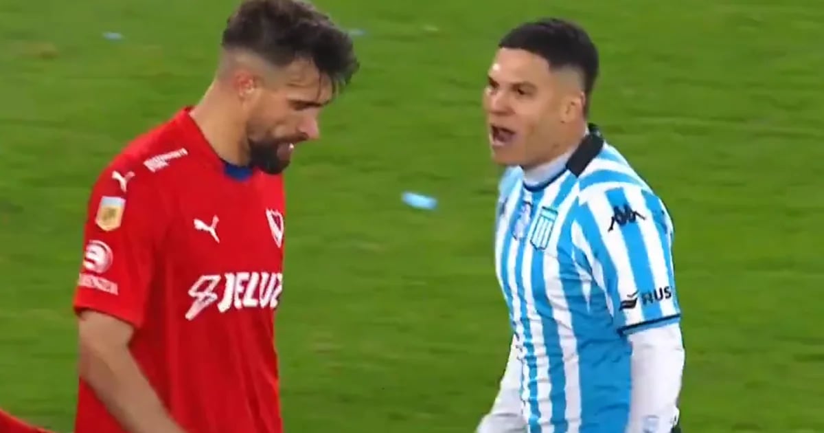 El tenso cruce entre Juanfer Quintero y Laso en el final del empate entre Racing e Independiente