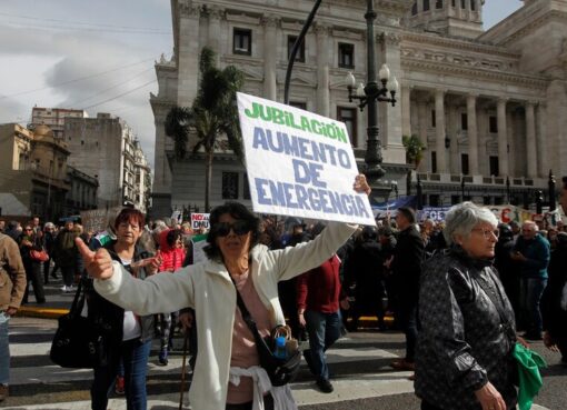 Los jubilados marchan contra el inminente veto de Milei | Habrá una movilización este miércoles desde el Congreso a Plaza de Mayo