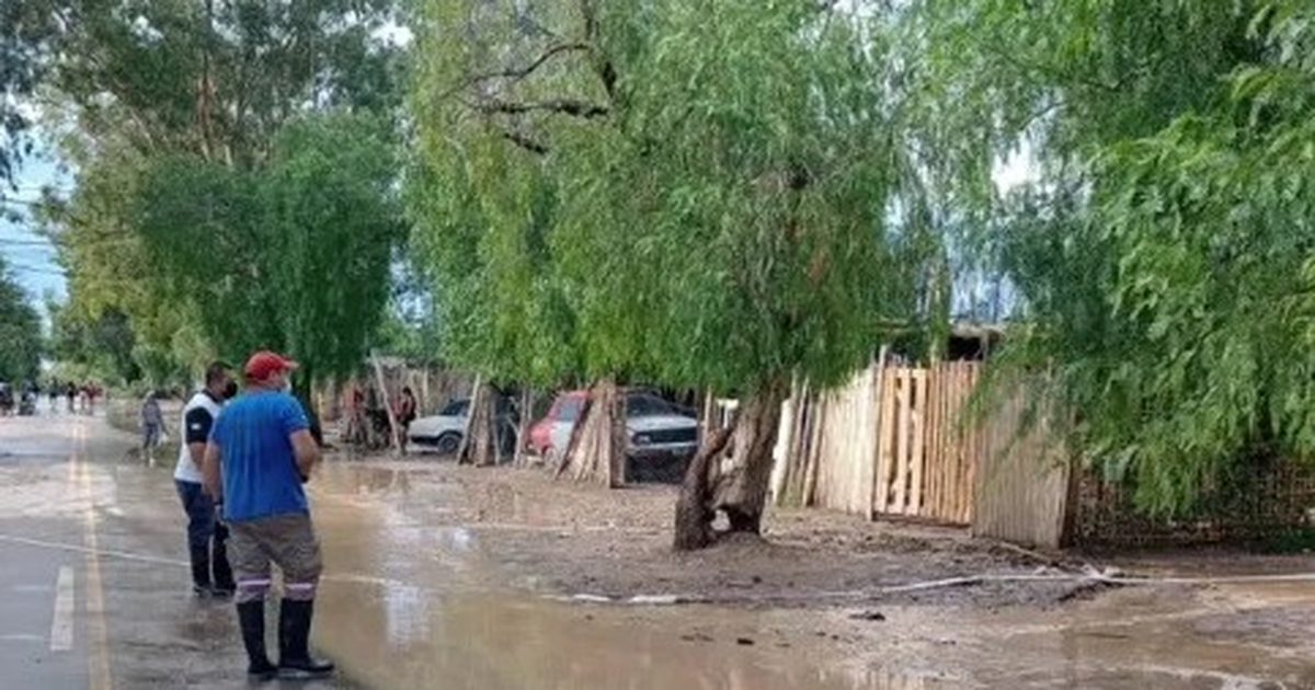 Lluvia en San Juan: sin evacuados hasta el momento, asisten a familias por filtraciones en sus techos