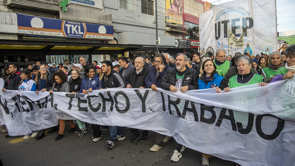 De las calles a los barrios: el repliegue de las organizaciones sociales como respuesta a la represión del Gobierno | Una pelea sin cuartel que en los tribunales y los comedores comunitarios