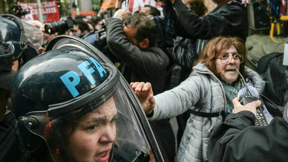 Debate sobre la normalidad repugnante