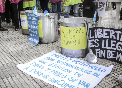 En Capital Humano tuvieron que recibir a las organizaciones | “No llega ni un paquete de arroz”, reclaman