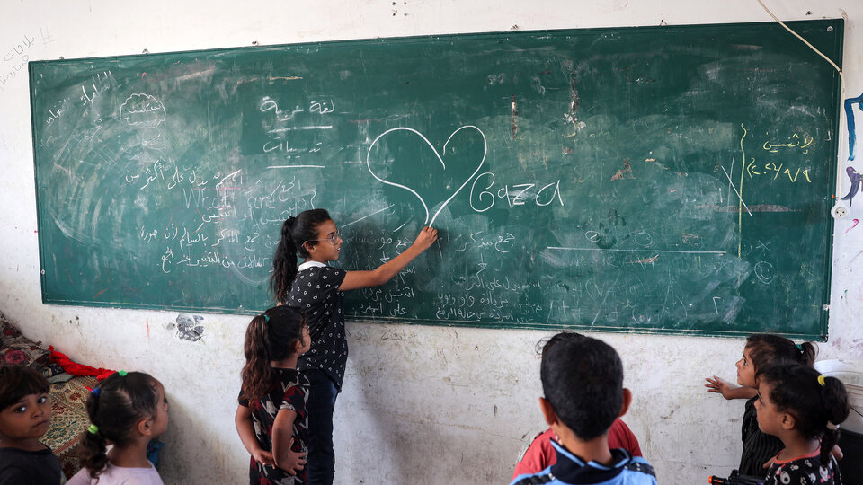 Gaza: Las escuelas permanecerán cerradas por la guerra  | La agencia de refugiados de la ONU teme por “una generación perdida”