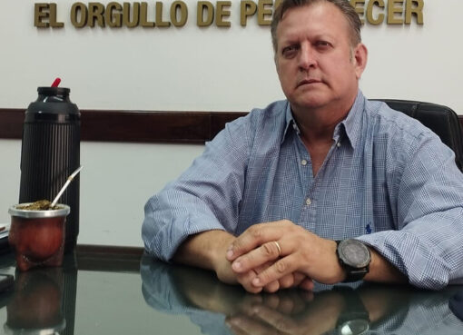 Aerolíneas Argentinas denunció por amenazas y extorsión al secretario general del gremio de pilotos | Una operación para avanzar en la privatización