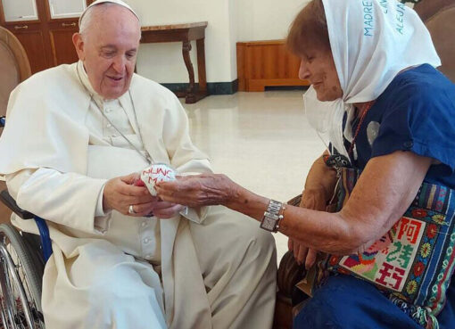 Los organismos de derechos humanos le agradecieron al Papa sus dichos sobre la represión | Difundieron una carta abierta tras las críticas de Francisco a Milei