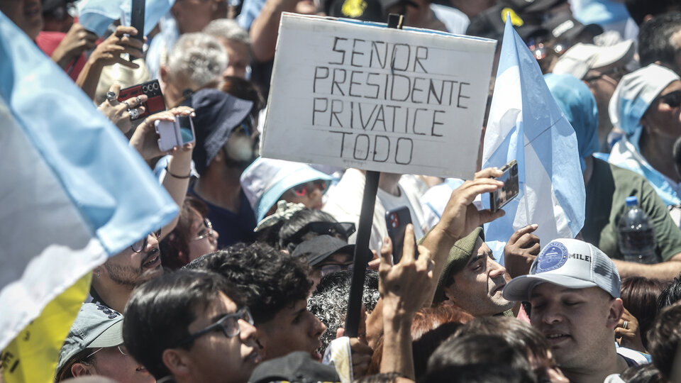 Batalla cultural y tiempos oscuros