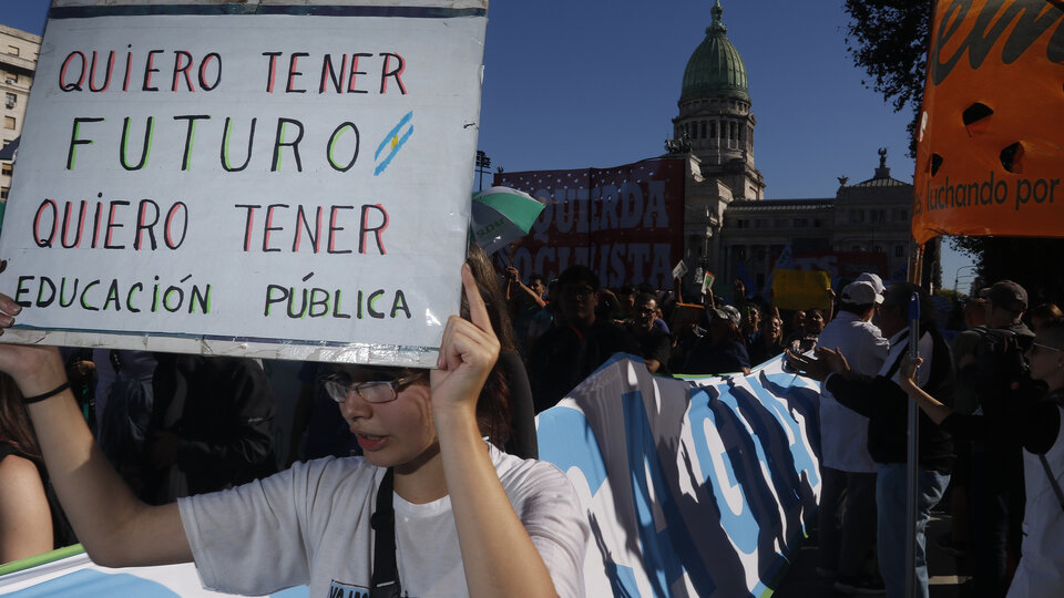 Las universidades salen a la calle en contra de veto de Javier Milei | Habrá paros y jornadas de visibilización en todo el país