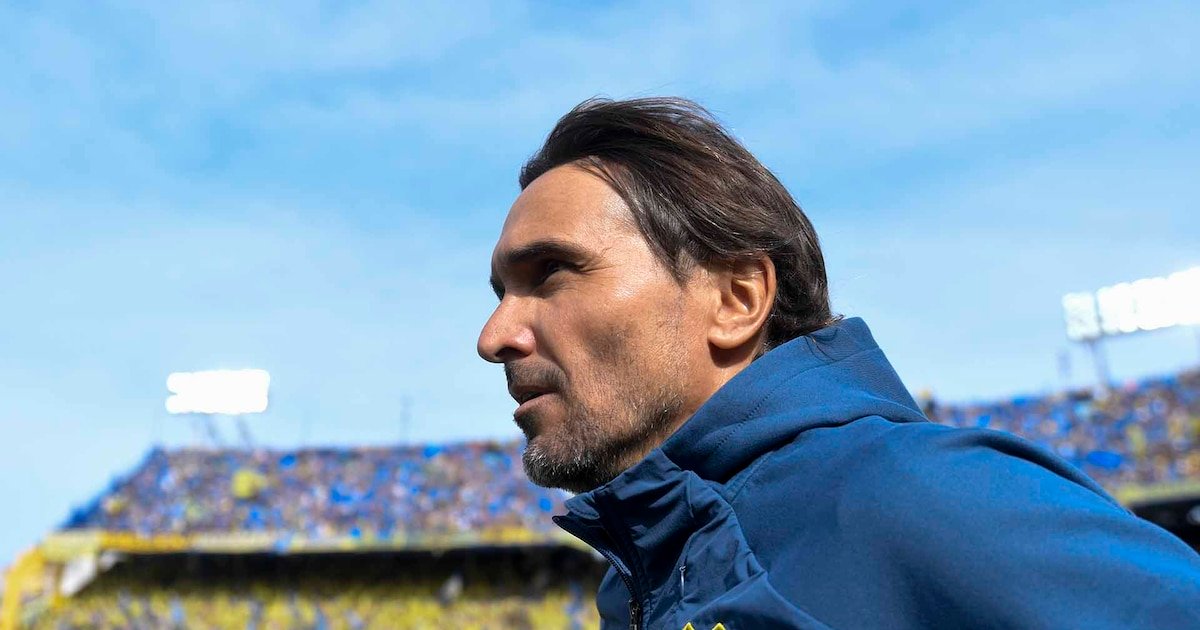 Diego Martínez pateó el tablero en Boca: el equipo que probó tras la derrota en el Superclásico ante River