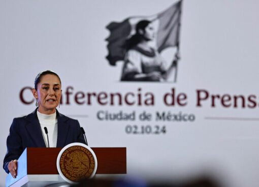 Claudia Sheinbaum ofreció una “disculpa pública” por la masacre de Tlatelolco | La presidenta de México dedicó su primera conferencia matutina a una matanza estudiantil