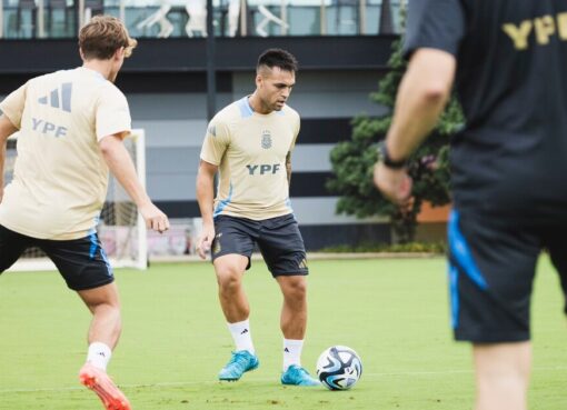 Argentina volvió a entrenarse pensando en Venezuela: la foto que causó furor y la única duda en la formación