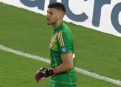 Ante la ausencia de Dibu Martínez, así fueron las dos impresionantes atajadas de Rulli en el empate de la Selección