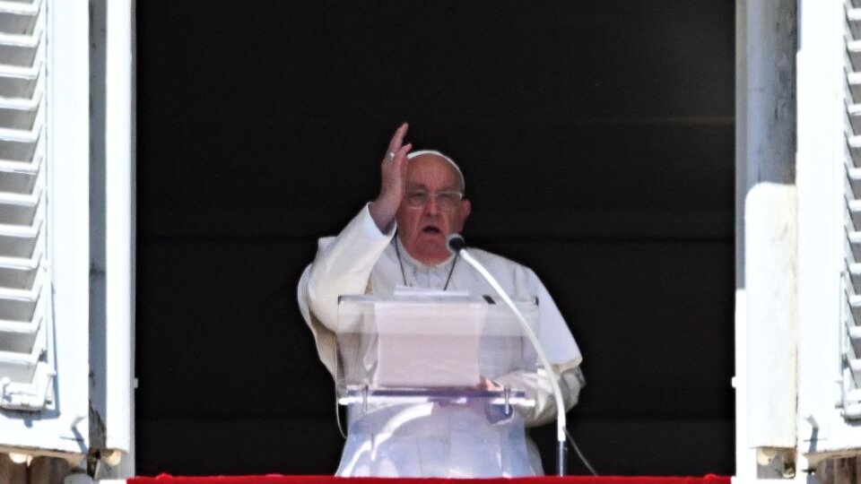 El Papa pidió “respetar” a los cascos azules de la ONU en Líbano | Tras haber sido atacados por el ejército israelí