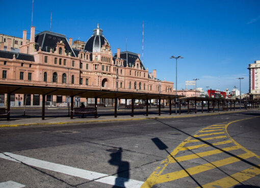 El paro de la Mesa Nacional de Transporte paraliza el país | Un día sin trenes, subte, aviones ni taxis