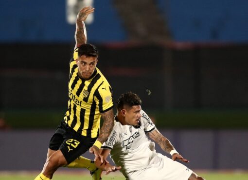 Peñarol derrotó a Botafogo, pero no le alcanzó para lograr el milagro y fue eliminado de la Copa Libertadores