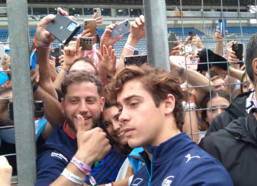 La noble actitud de Colapinto con los fanáticos que lo alentaron en el GP de San Pablo de F1