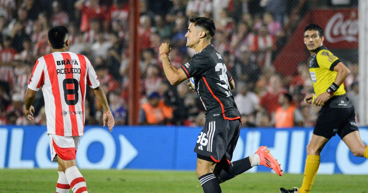 River Plate venció 3-2 a Instituto en un partido vibrante y da pelea en la Liga Profesional