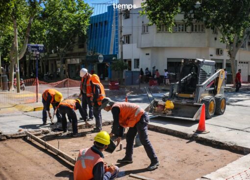 Retomaron en la Avenida Córdoba la histórica repavimentación: cómo va