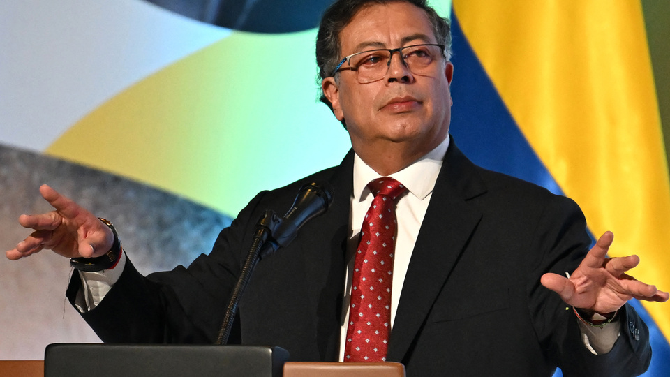 Colombia: denuncian financiación de EE.UU. en la compra del software Pegasus | El presidente Gustavo Petro dijo que “no es lo mismo ciberdefensa que espionaje”