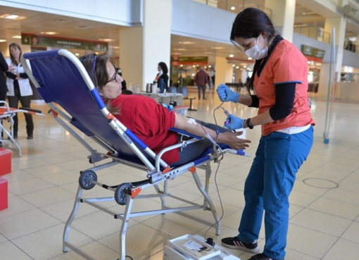 Solidaridad en San Juan: más de 700 personas donan sangre cada mes y salvan hasta tres vidas