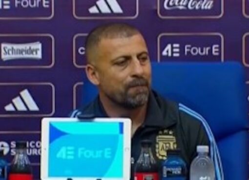 Walter Samuel reemplazó a Scaloni en la conferencia tras el triunfo de Argentina: “Lionel no se sentía bien”